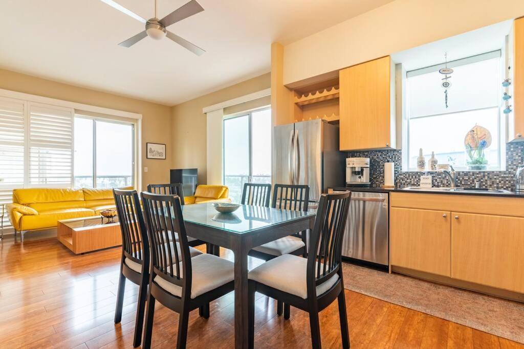 A Corner Unit With Ocean Views From Every Room Long Beach Exterior foto