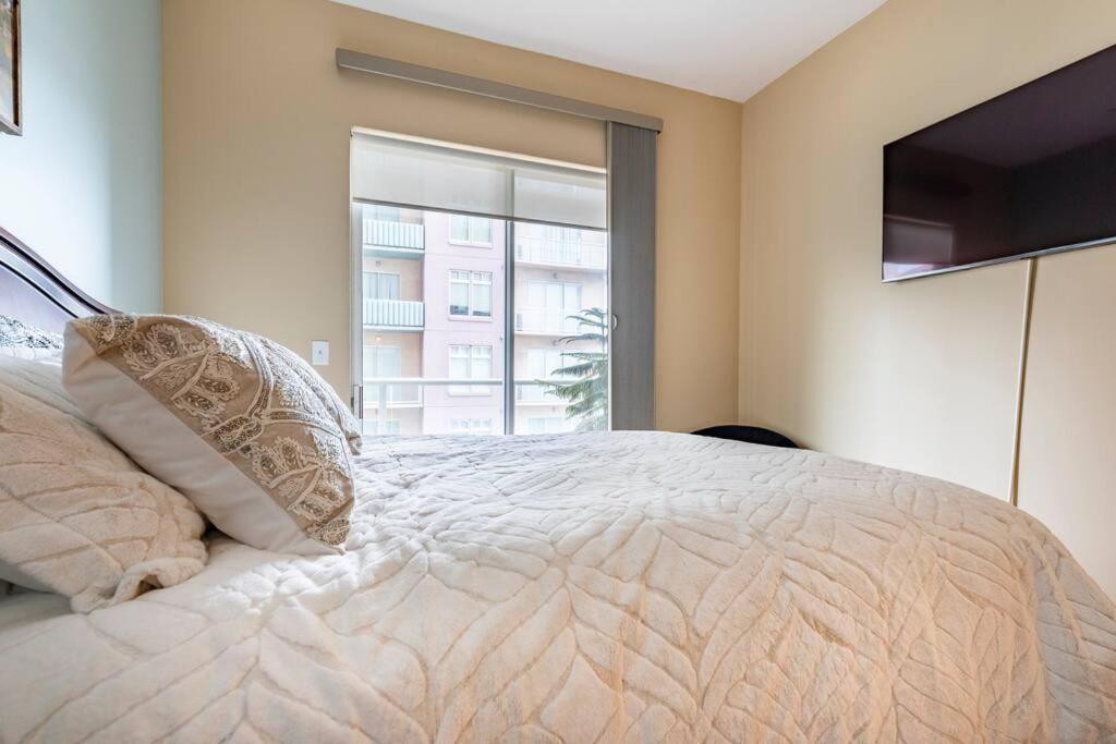 A Corner Unit With Ocean Views From Every Room Long Beach Exterior foto